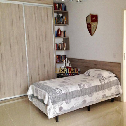 Imagem Sobrado com 3 Quartos à Venda, 472 m² em Osvaldo Cruz - São Caetano Do Sul