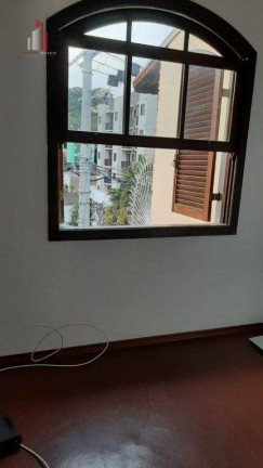 Imagem Casa com 3 Quartos à Venda, 200 m² em Horto Florestal - São Paulo Imagem Casa com 3 Quartos à Venda, 200 m² em Horto Florestal - São Paulo