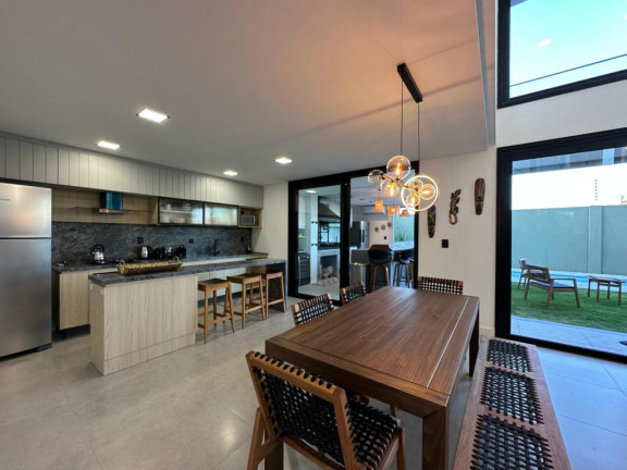 Imagem Casa com 4 Quartos à Venda, 249 m² em Xangri-la - Xangri-la