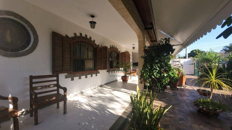 Imagem Casa com 4 Quartos à Venda, 321 m² em Itaipu - Niterói