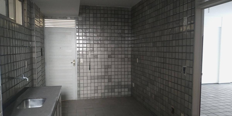 Imagem Apartamento com 3 Quartos à Venda, 110 m² em Expedicionários - João Pessoa