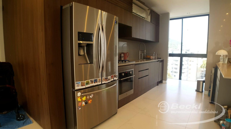 Imagem Apartamento com 3 Quartos à Venda, 174 m² em Glória - Joinville