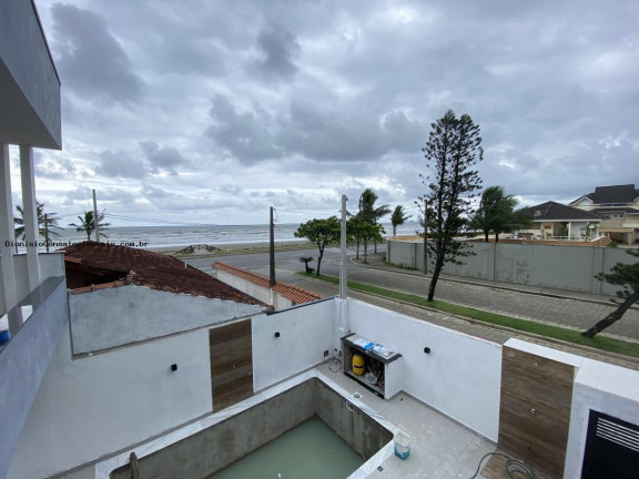 Imagem Casa com 4 Quartos à Venda, 253 m² em Cidade Nova Peruíbe - Peruíbe