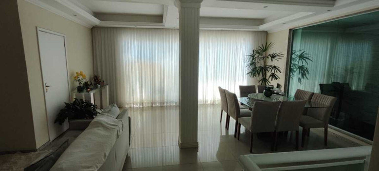 Imagem Casa com 3 Quartos à Venda, 322 m² em Taquara - Rio De Janeiro Imagem Casa com 3 Quartos à Venda, 322 m² em Taquara - Rio De Janeiro