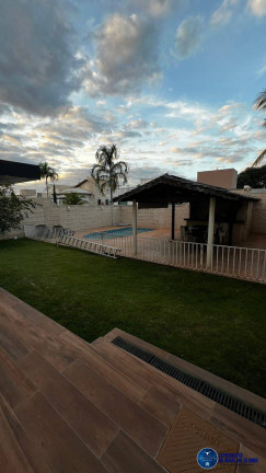 Casa de Condomínio com 5 Quartos à Venda, 422 m² em Jardins Madri - Goiânia