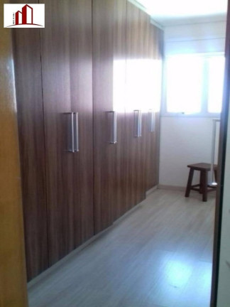 Imagem Sobrado com 3 Quartos à Venda, em Serpa - Caieiras Imagem Sobrado com 3 Quartos à Venda, em Serpa - Caieiras