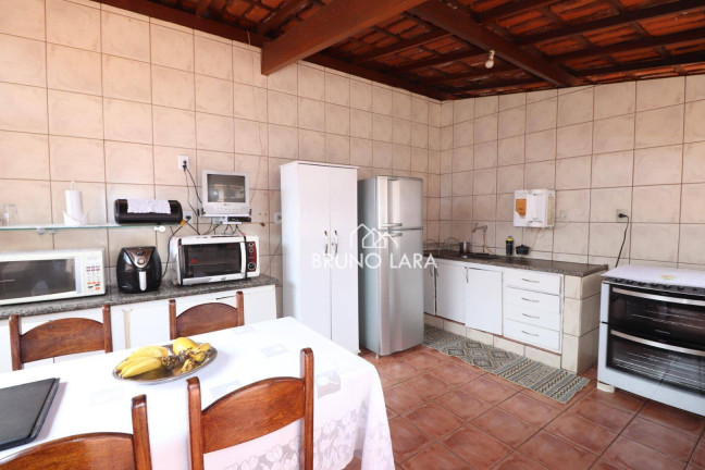 Imagem Casa com 5 Quartos à Venda, 400 m² em Três Poderes - Igarapé Imagem Casa com 5 Quartos à Venda, 400 m² em Três Poderes - Igarapé