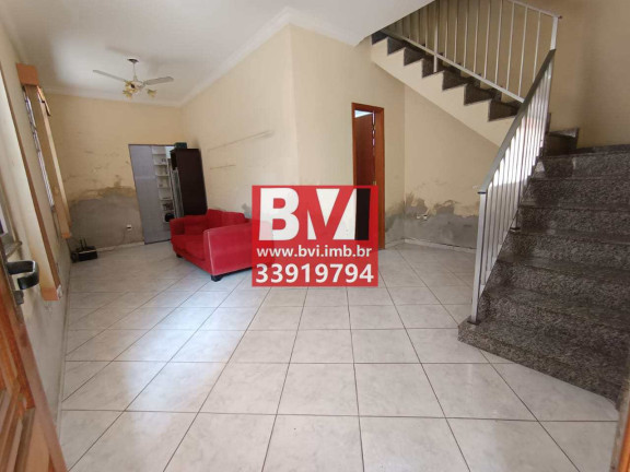 Casa com 3 Quartos à Venda, 220 m² em Penha Circular - Rio De Janeiro