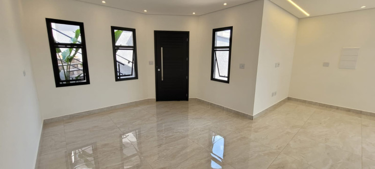 Imagem Sobrado com 4 Quartos à Venda, 200 m² em Villas Do Jaguari - Santana De Parnaíba