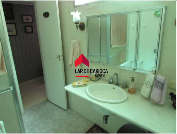 Imagem Cobertura com 3 Quartos à Venda, 143 m² em Copacabana - Rio De Janeiro Imagem Cobertura com 3 Quartos à Venda, 143 m² em Copacabana - Rio De Janeiro