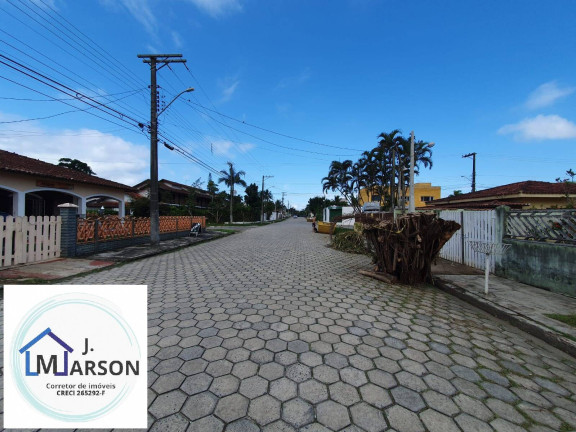 Imagem Casa com 3 Quartos à Venda, 156 m² em Jardim Mariella - Caraguatatuba Imagem Casa com 3 Quartos à Venda, 156 m² em Jardim Mariella - Caraguatatuba