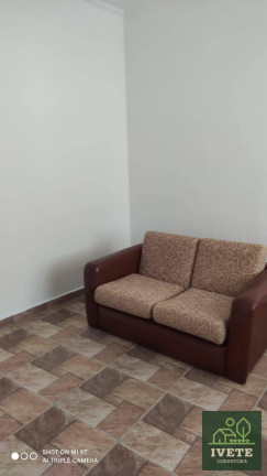 Imagem Casa com 2 Quartos à Venda, 61 m²
