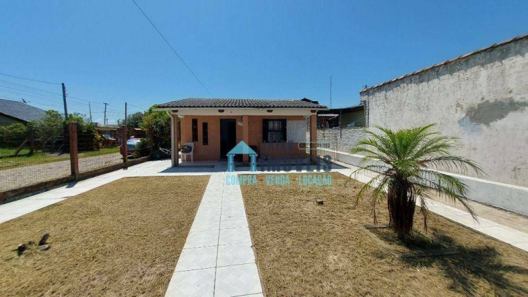 Casa com 2 Quartos à Venda, 300 m² em Centro - Balneário Pinhal