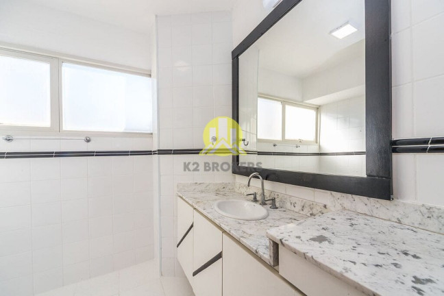 Imagem Apartamento com 3 Quartos à Venda, 121 m² em Itaim Bibi - São Paulo