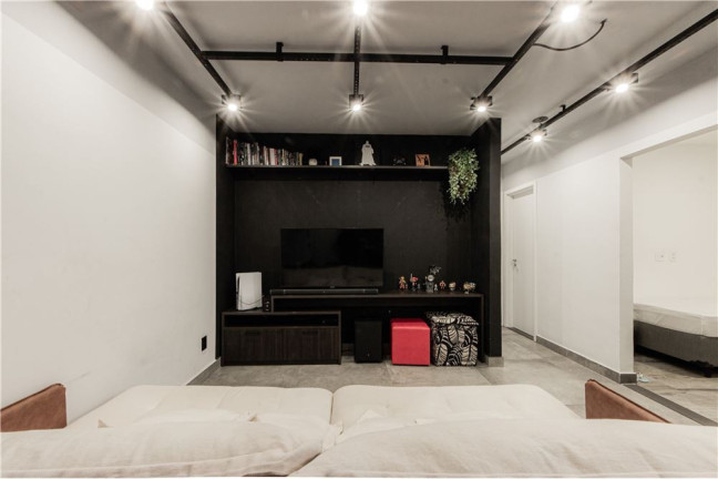 Imagem Apartamento com 2 Quartos à Venda, 85 m²