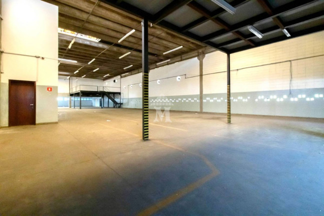 Imagem Galpão para Alugar, 2.000 m² em Jardim Regina Alice - Barueri Imagem Galpão para Alugar, 2.000 m² em Jardim Regina Alice - Barueri