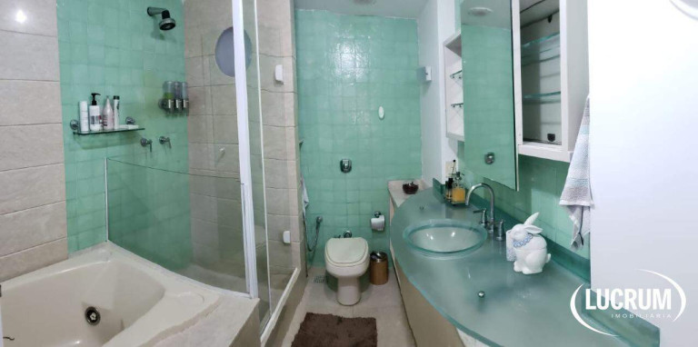 Imagem Apartamento com 4 Quartos à Venda, 140 m² em Humaitá - Rio De Janeiro Imagem Apartamento com 4 Quartos à Venda, 140 m² em Humaitá - Rio De Janeiro
