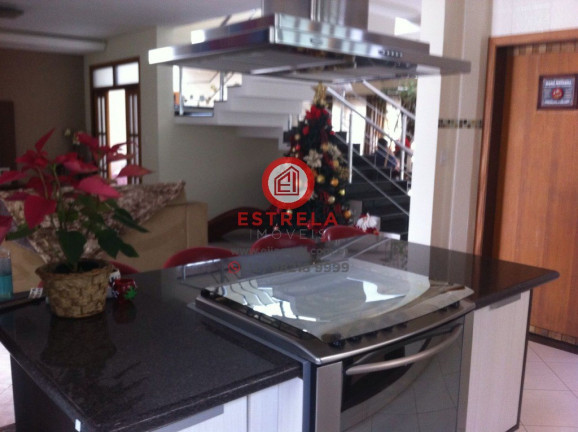 Imagem Casa com 4 Quartos à Venda, 328 m² em Loteamento Villa Branca - Jacareí Imagem Casa com 4 Quartos à Venda, 328 m² em Loteamento Villa Branca - Jacareí