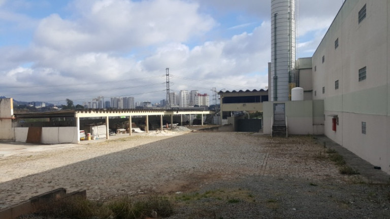 Imagem Galpão para Alugar, 700 m² em Vila Caldas - Carapicuíba Imagem Galpão para Alugar, 700 m² em Vila Caldas - Carapicuíba