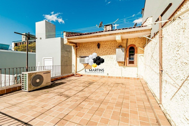 Imagem Casa com 3 Quartos à Venda, 299 m² em Passo Da Areia - Porto Alegre