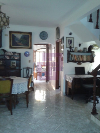 Imagem Sobrado com 4 Quartos à Venda, 280 m² em Vila Santa Rosa - Guarujá Imagem Sobrado com 4 Quartos à Venda, 280 m² em Vila Santa Rosa - Guarujá