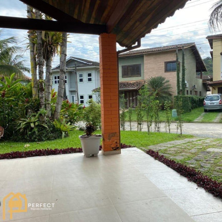 Imagem Casa com 3 Quartos à Venda, 408 m² em Horto Florestal - Ubatuba