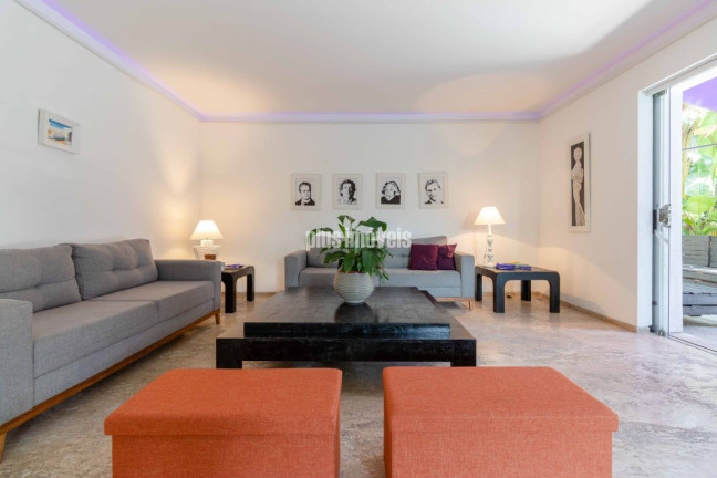 Imagem Casa com 4 Quartos à Venda, 650 m² em Cidade Jardim - São Paulo Imagem Casa com 4 Quartos à Venda, 650 m² em Cidade Jardim - São Paulo