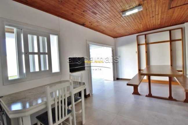 Imagem Casa com 3 Quartos à Venda, 144 m² em Centro - Xangri-lá Imagem Casa com 3 Quartos à Venda, 144 m² em Centro - Xangri-lá