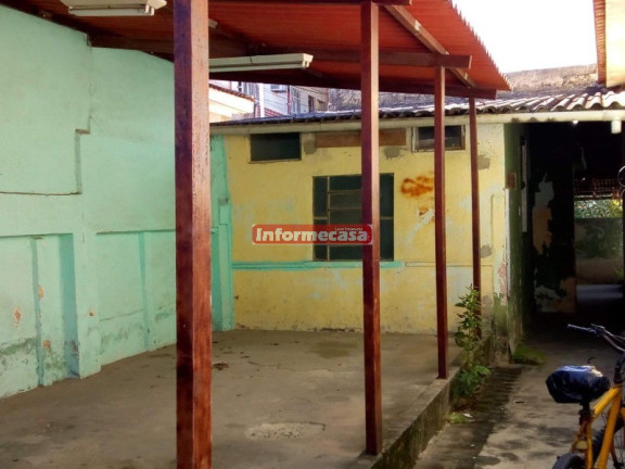 Casa com 3 Quartos à Venda, 120 m² em Centro - Mesquita