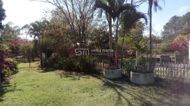 Imóvel com 2 Quartos à Venda, 2.900 m² em Embaúzinho - Cachoeira Paulista