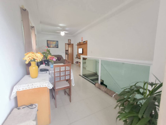 Imagem Casa com 3 Quartos à Venda, 105 m² em Vila Belmiro - Santos Imagem Casa com 3 Quartos à Venda, 105 m² em Vila Belmiro - Santos