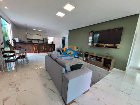 Imagem Casa com 4 Quartos à Venda, 273 m² em Residencial Porto Seguro - Caratinga