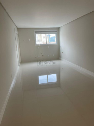 Imagem Apartamento com 3 Quartos à Venda, 138 m² em Centro - Balneário Camboriú Imagem Apartamento com 3 Quartos à Venda, 138 m² em Centro - Balneário Camboriú