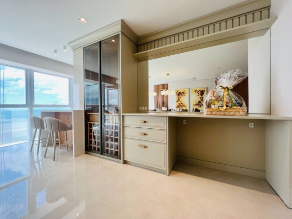 Imagem Apartamento com 4 Quartos à Venda,  em Barra Sul - Balneário Camboriú