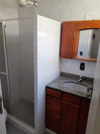 Imagem Casa com 4 Quartos à Venda, em Centro - Rio Das Ostras Imagem Casa com 4 Quartos à Venda, em Centro - Rio Das Ostras