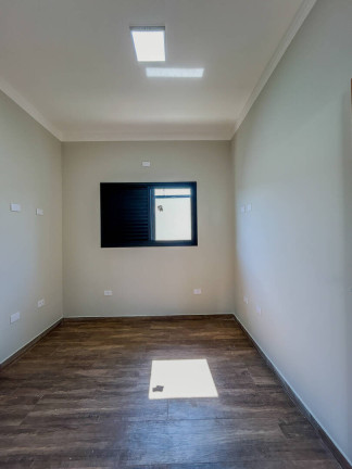 Imagem Casa com 3 Quartos à Venda, 360 m² em Parque São Cristóvão - Taubaté