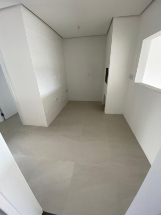 Imagem Imóvel com 3 Quartos à Venda, em Chácara Das Pedras - Porto Alegre Imagem Imóvel com 3 Quartos à Venda, em Chácara Das Pedras - Porto Alegre