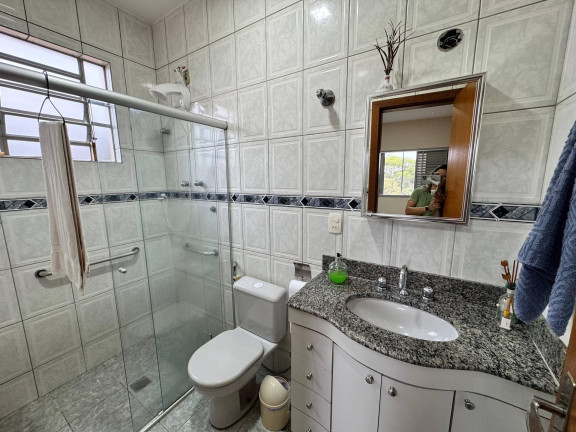 Imagem Casa com 4 Quartos à Venda, 403 m² em Condomínio Vale Do Ouro - Ribeirão Das Neves Imagem Casa com 4 Quartos à Venda, 403 m² em Condomínio Vale Do Ouro - Ribeirão Das Neves