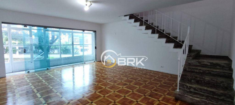 Sobrado com 3 Quartos à Venda ou Locação, 200 m² em Parque Da Mooca - São Paulo