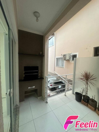 Imagem Apartamento com 2 Quartos à Venda, 64 m² em Canasvieiras - Florianópolis