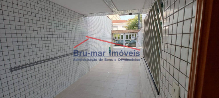 Casa com 3 Quartos à Venda, 126 m² em Marapé - Santos