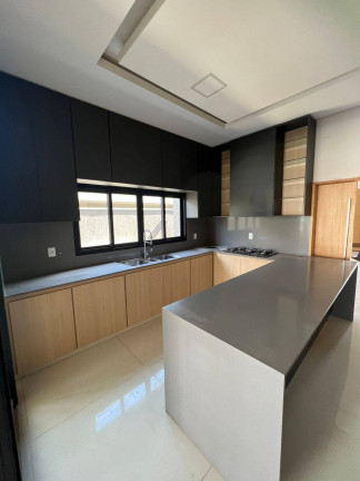 Imagem Casa com 4 Quartos à Venda, 245 m² em Residencial Anaville - Anápolis