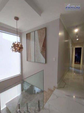 Imagem Sobrado com 3 Quartos à Venda, 230 m² em Vila Maria Alta - São Paulo