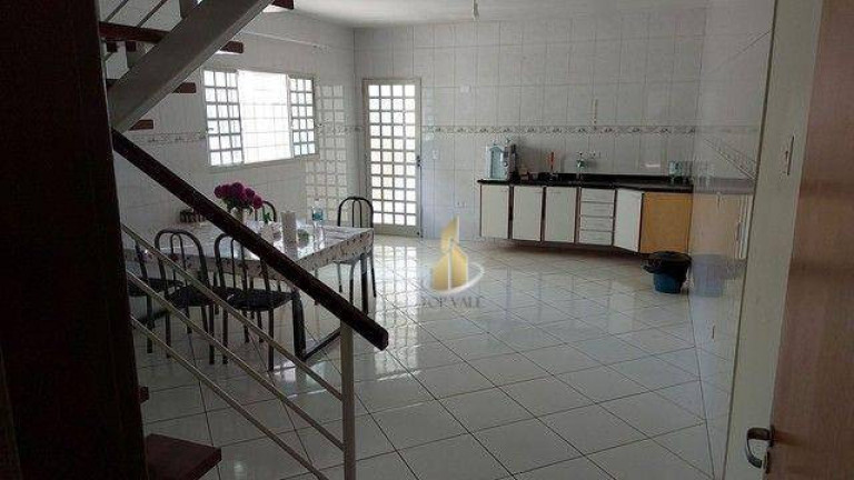 Imagem Sobrado com 5 Quartos à Venda, 319 m² em Loteamento Residencial Vista Linda - São José Dos Campos Imagem Sobrado com 5 Quartos à Venda, 319 m² em Loteamento Residencial Vista Linda - São José Dos Campos