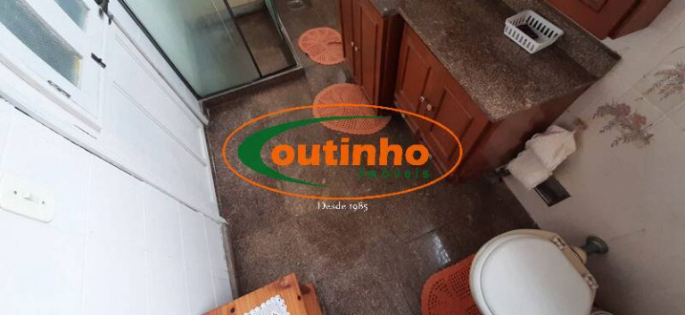Imagem Casa com 4 Quartos à Venda, 576 m² em Grajaú - Rio De Janeiro Imagem Casa com 4 Quartos à Venda, 576 m² em Grajaú - Rio De Janeiro
