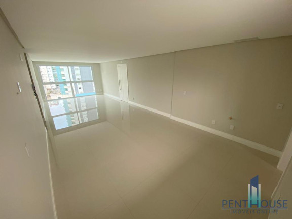 Imagem Apartamento com 3 Quartos à Venda, 139 m² em Centro - Balneário Camboriú Imagem Apartamento com 3 Quartos à Venda, 139 m² em Centro - Balneário Camboriú