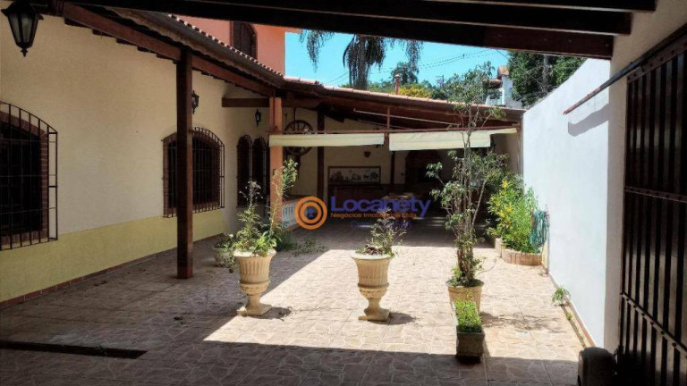 Sobrado com 3 Quartos à Venda, 224 m² em Suíssa - Ribeirão Pires