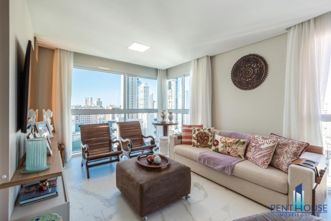 Imagem Apartamento com 3 Quartos à Venda, 126 m² em Centro - Balneário Camboriú Imagem Apartamento com 3 Quartos à Venda, 126 m² em Centro - Balneário Camboriú