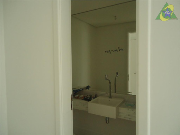 Imagem Apartamento com 3 Quartos à Venda, 137 m² em Cambuí - Campinas