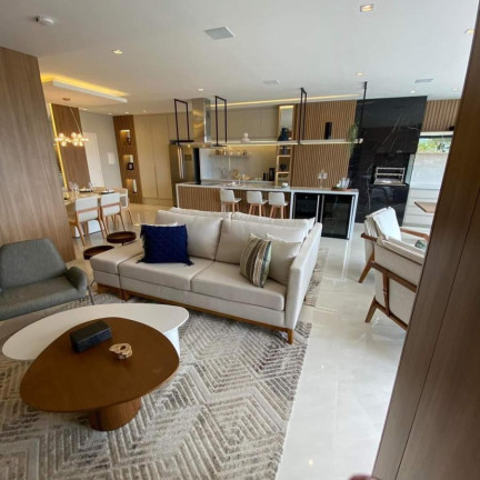 Apartamento com 3 Quartos à Venda, 112 m² em Porto Novo - Caraguatatuba